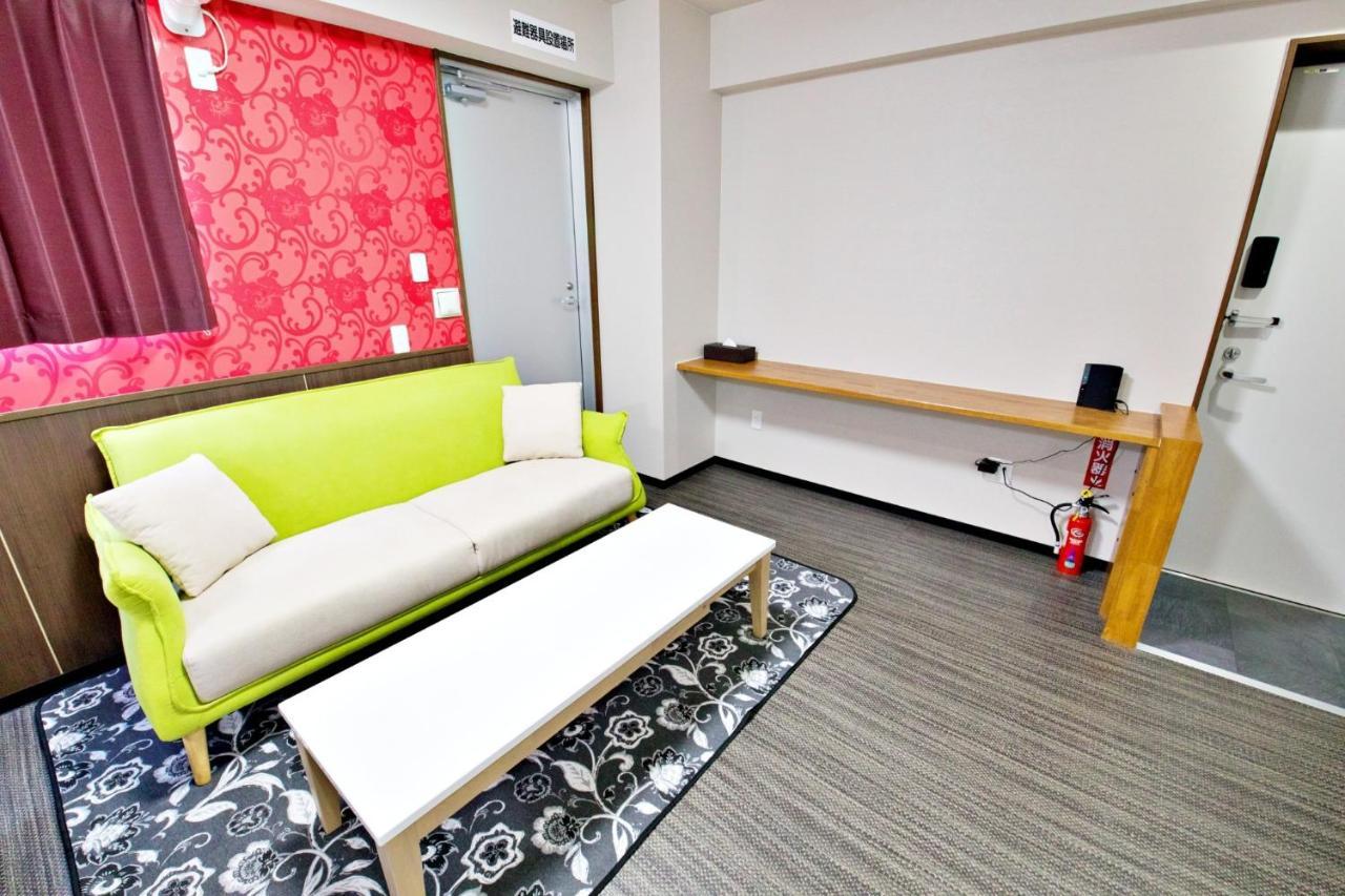Tommy Condominium Wakasa 501 Naha Esterno foto
