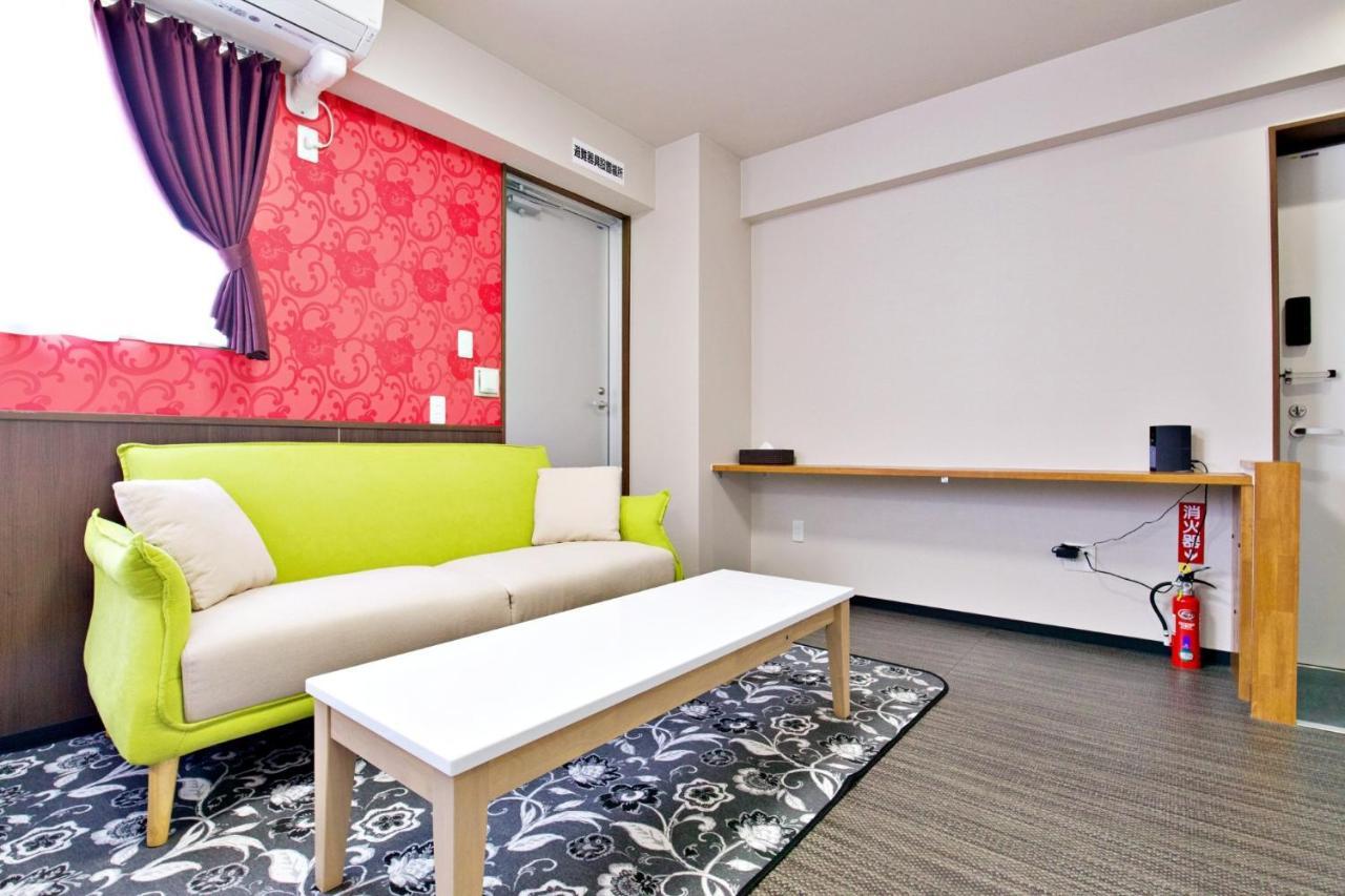 Tommy Condominium Wakasa 501 Naha Esterno foto